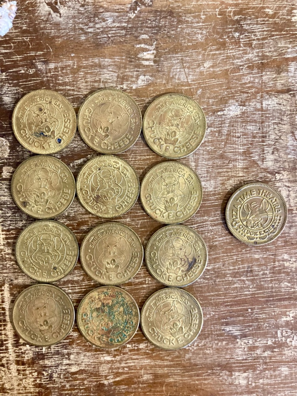 13 Vintage Chuck E. Cheese Coins 1982 and 1983 - Picture 2 of 15